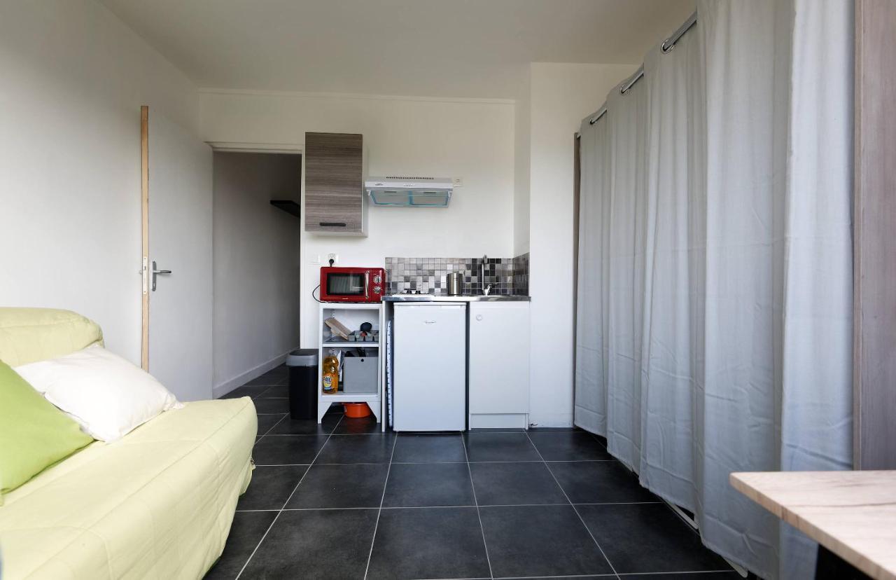 Studio A 300 Metres De La Gare Et 25 Minutes De Paris En Train Melun Ngoại thất bức ảnh