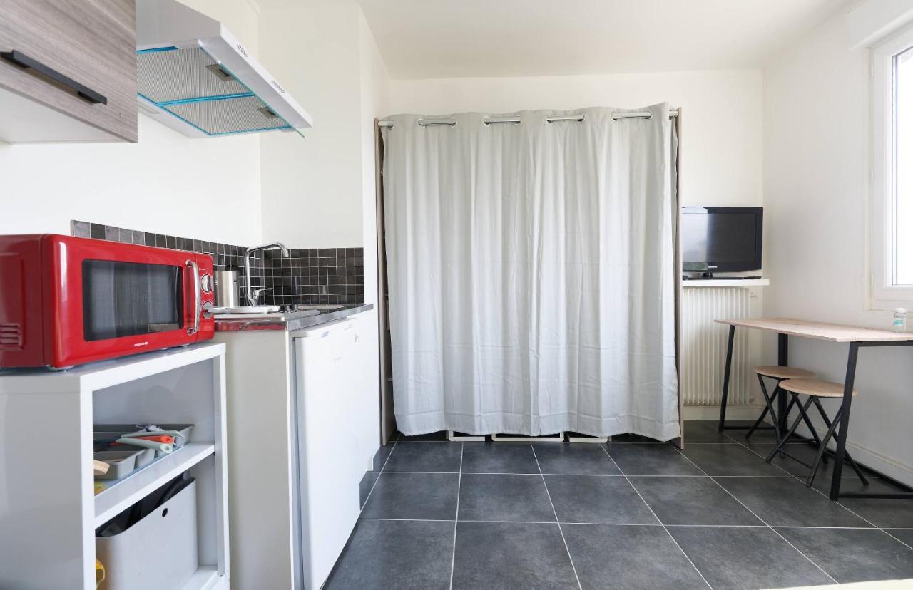 Studio A 300 Metres De La Gare Et 25 Minutes De Paris En Train Melun Ngoại thất bức ảnh