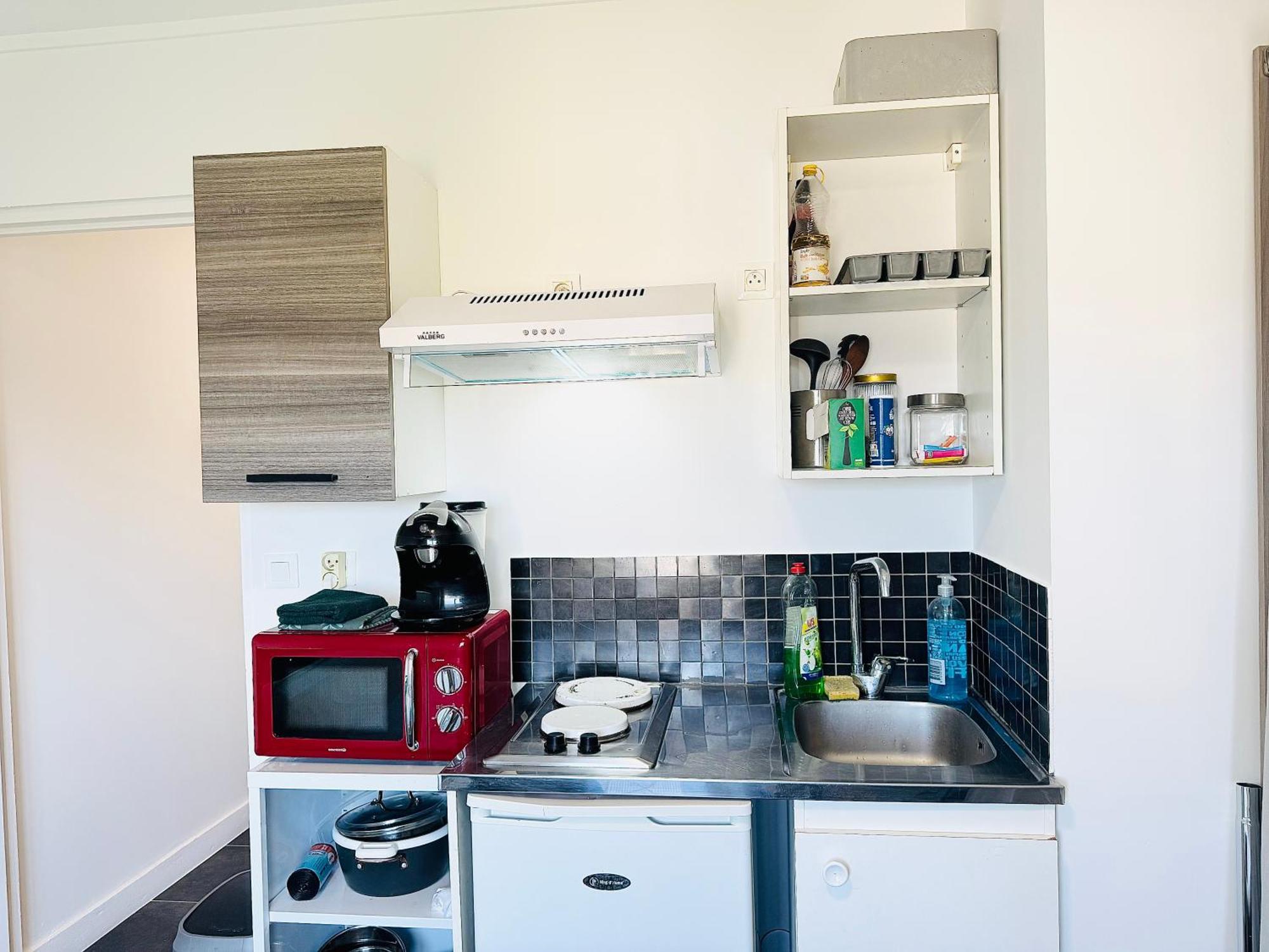 Studio A 300 Metres De La Gare Et 25 Minutes De Paris En Train Melun Ngoại thất bức ảnh